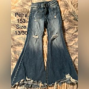 Petra 153 flare jeans